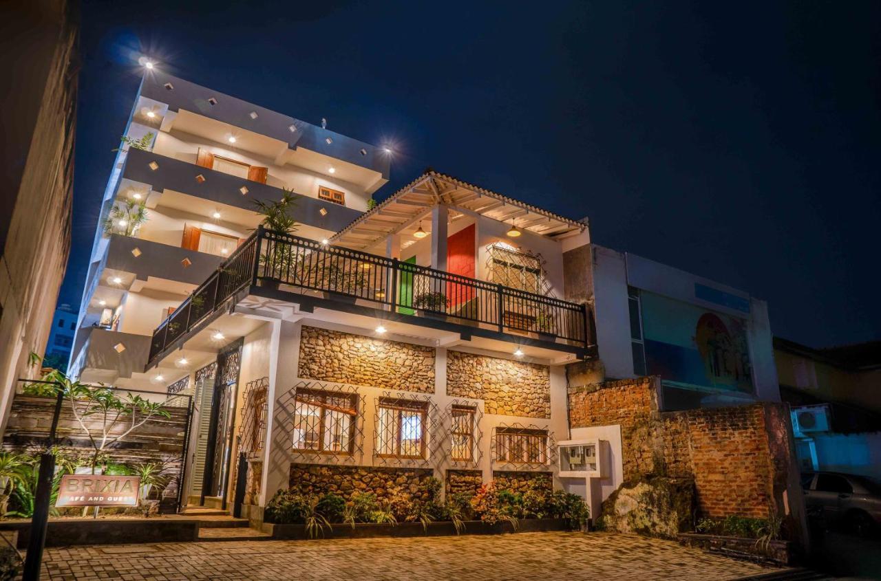 Bed and Breakfast Brixia Cafe & Guest Ґалле Екстер'єр фото